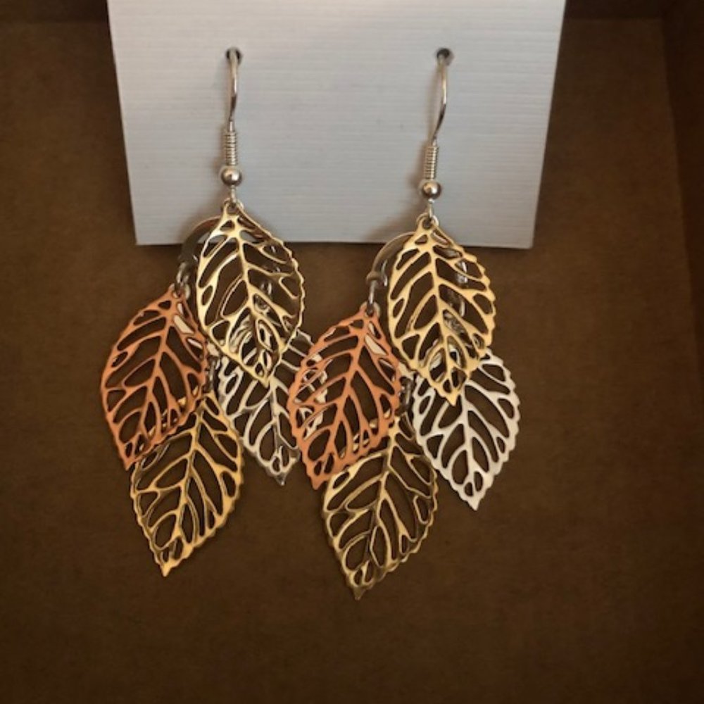NEW Tri-Color Multi Leaf Wire Hook Earrings